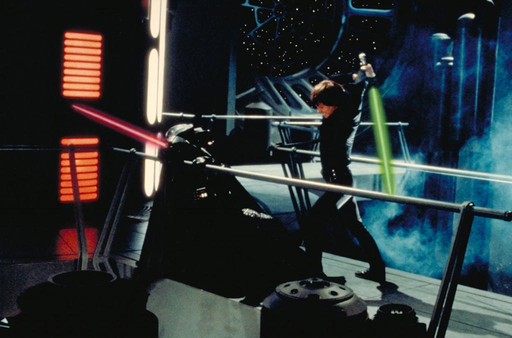 luke-vader-jedi-cut-hand-off